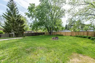 2932 Bethel Blvd, Zion, IL 60099 - Photo 32