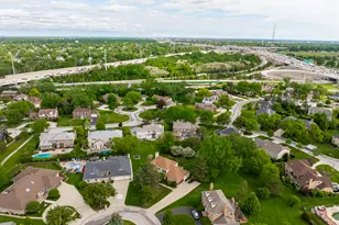 306 Woodview Ct, Oak Brook, IL 60523 - Photo 22