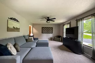 150 S Hickory Ln, Oregon, IL 61061 - Photo 4