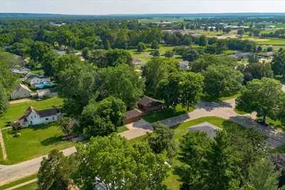 1048 Warren Street, Henry, IL 61537 - Photo 34