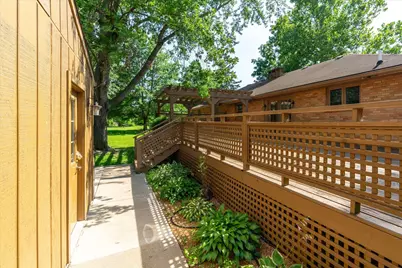 1048 Warren Street, Henry, IL 61537 - Photo 26