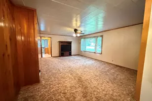 1048 Warren St, Henry, IL 61537 - Photo 14