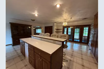 1048 Warren Street, Henry, IL 61537 - Photo 10