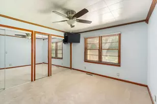 1048 Warren St, Henry, IL 61537 - Photo 18