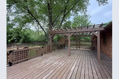 1048 Warren Street, Henry, IL 61537 - Photo 8