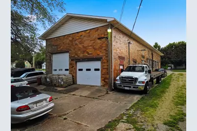 1114 S Galena Avenue, Dixon, IL 61021 - Photo 16