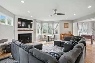 7350 Forest Hill Rd, Burr Ridge, IL 60527 - Photo 10