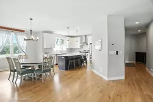 7350 Forest Hill Rd, Burr Ridge, IL 60527 - Photo 2