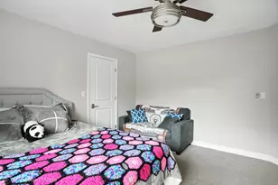 7350 Forest Hill Rd, Burr Ridge, IL 60527 - Photo 24