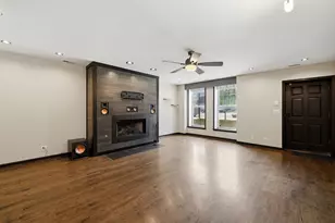 619 N Racine Ave, Chicago, IL 60642 - Photo 12