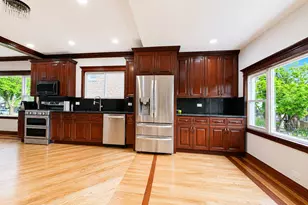 4552 S California Ave, Chicago, IL 60632 - Photo 2