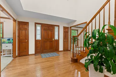 2872 Whispering Oaks Court, Buffalo Grove, IL 60089 - Photo 2