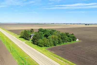 1141 E Il Rt 18, Streator, IL 61364 - Photo 2
