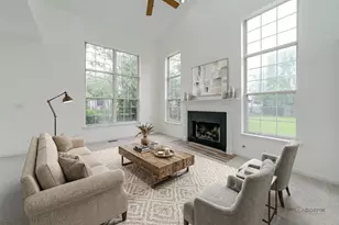 4456 W Quill Ln, Waukegan, IL 60085 - Photo 2