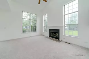 4456 W Quill Ln, Waukegan, IL 60085 - Photo 10