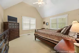 1028 Crestwood Cir, Saint Charles, IL 60175 - Photo 24