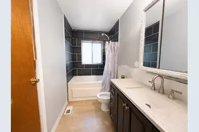 815 Oriole Drive, Streamwood, IL 60107 - Photo 20