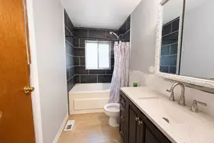 815 Oriole Dr, Streamwood, IL 60107 - Photo 20