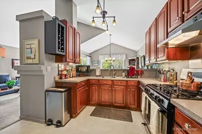 26 New Haven Drive, Cary, IL 60013 - Photo 8