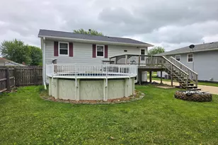 2203 20th Ave, Sterling, IL 61081 - Photo 14
