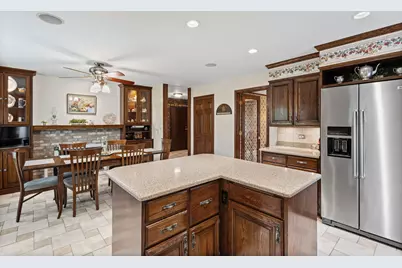 1227 S Highland Avenue, Arlington Heights, IL 60005 - Photo 6