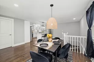 819 E 98th Pl, Chicago, IL 60628 - Photo 12
