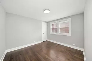 819 E 98th Pl, Chicago, IL 60628 - Photo 26