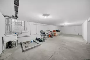 3158 S Harding Ave, Chicago, IL 60623 - Photo 18