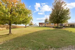 8770 Lettow Rd, Kingston, IL 60145 - Photo 18