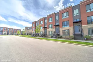 1271 Catalina Ct., Schaumburg, IL 60173 - Photo 1