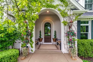 30 N Western Ave, Lake Forest, IL 60045 - Photo 2