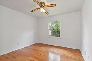 4905 Prairie Ave, McHenry, IL 60050 - Photo 10