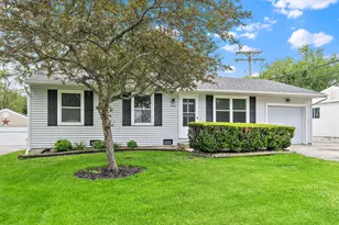 4905 Prairie Ave, McHenry, IL 60050 - Photo 1