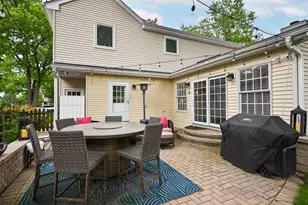184 N Kenilworth Ave, Glen Ellyn, IL 60137 - Photo 32