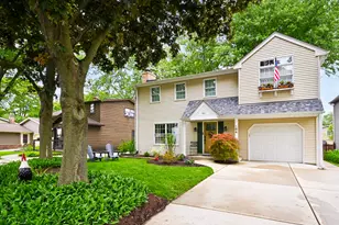 184 N Kenilworth Ave, Glen Ellyn, IL 60137 - Photo 4