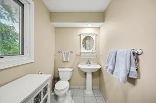 184 N Kenilworth Ave, Glen Ellyn, IL 60137 - Photo 26