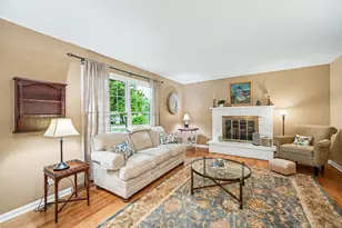 184 N Kenilworth Ave, Glen Ellyn, IL 60137 - Photo 8