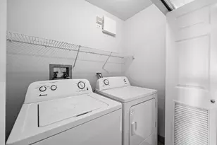 2618 W Diversey Ave, Chicago, IL 60647 - Photo 24