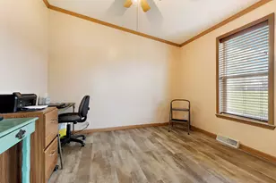 5715 Cypress Ln, Machesney Park, IL 61115 - Photo 12