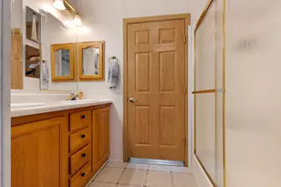 5715 Cypress Ln, Machesney Park, IL 61115 - Photo 14