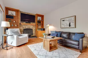 590 Hapsfield Ln, Buffalo Grove, IL 60089 - Photo 14