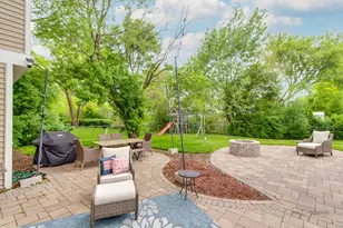 590 Hapsfield Ln, Buffalo Grove, IL 60089 - Photo 30