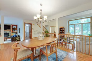 590 Hapsfield Ln, Buffalo Grove, IL 60089 - Photo 8