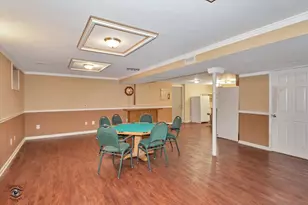 8001 Lockwood Ave S, Burbank, IL 60459 - Photo 18