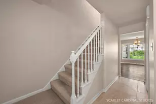 907 Secretariat Dr, Naperville, IL 60540 - Photo 4