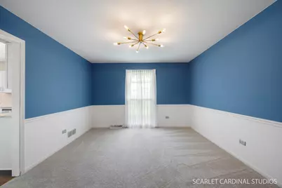 907 Secretariat Drive, Naperville, IL 60540 - Photo 8