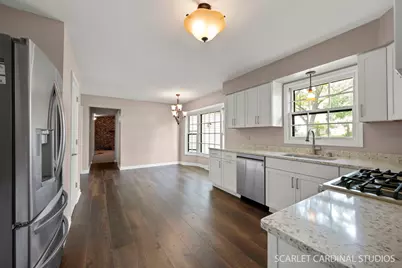 907 Secretariat Drive, Naperville, IL 60540 - Photo 10