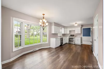 907 Secretariat Drive, Naperville, IL 60540 - Photo 14