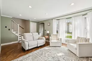 8646 Harms Rd, Skokie, IL 60077 - Photo 2