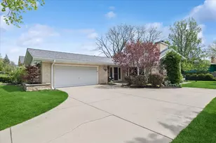 611 50th Pl, Western Springs, IL 60558 - Photo 1